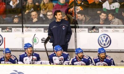 Jay Leach valmensi DEL-liigassa aikoinaan.