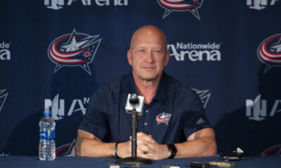 Jarmo Kekäläinen pääsee hyvistä asemista varaustilaisuuteen.