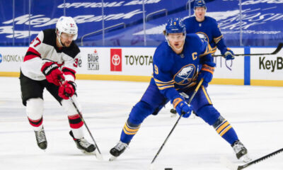 Jack Eichel on pelannut viimeisen pelinsä Sabresin paidassa.