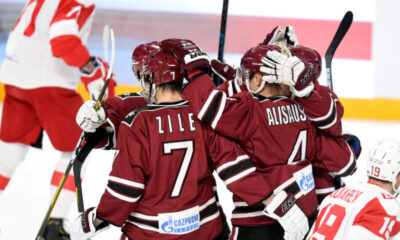 Dinamo Riika juhlinee usein maaleja.