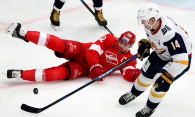 Nikolai Kulemin jatkaa uraansa Salavatin riveissä.