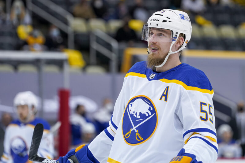 Rasmus Ristolainen Buffalo Sabresin paidassa.