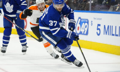 Toronto Maple Leafsin puolustaja Timothy Liljegren.