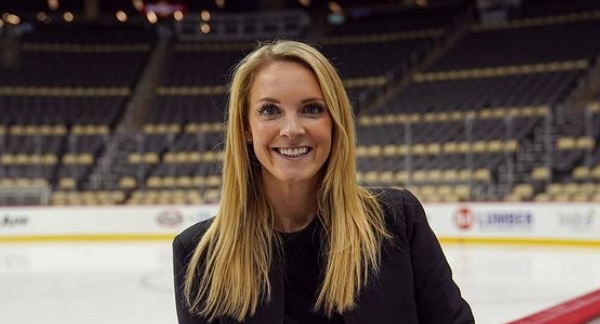 Amanda Kessel kuin kreikkalainen jumalatar Kreikan lomallaan: mitkä kuvat!