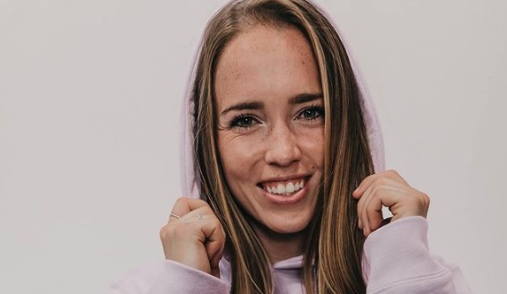 Jääkiekkoilija Maddie Rooney kuumassa gaala-asussa - kuva!