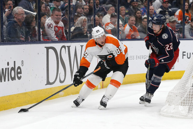 Philadelphia Flyersin Cam Atkinson leikkaukseen.
