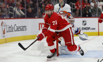 Detroit Red Wingsin kapteeni Dylan Larkin.