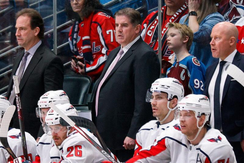 Washington Capitalsin päävalmentaja Peter Laviolette.