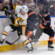 Pittsburgh Penguins taipui New York Islandersille, kun Zach Parise naulasi voittomaalin.