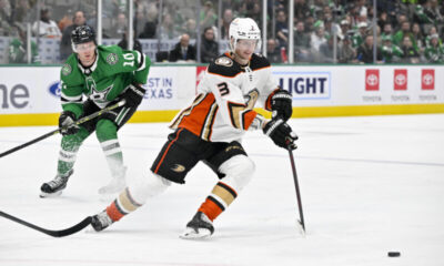 Anaheim Ducksin John Klingberg pelaa loppukauden Minnesotassa.