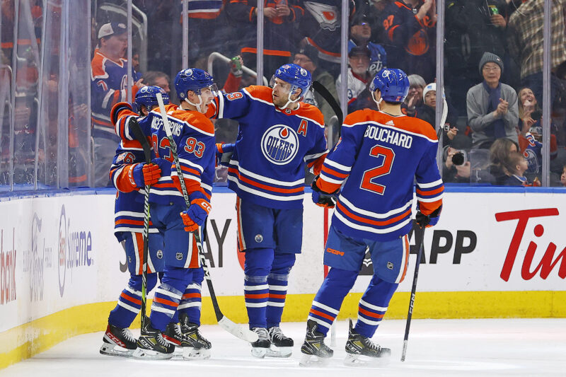 Edmonton Oilers juhli murskavoittoa.