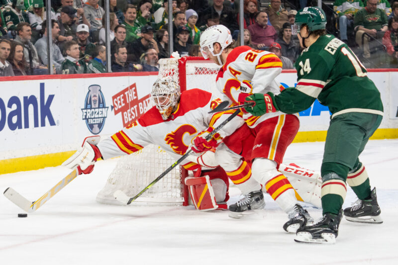 Calgary Flames kaatoi Minnesota Wildin kummallisessa ottelussa.