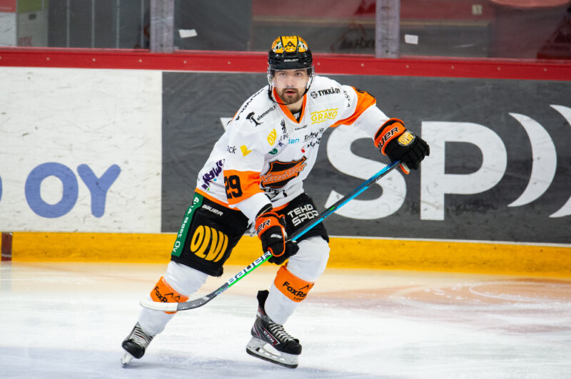 KooKoon laitahyökkääjä Radek Koblizek.