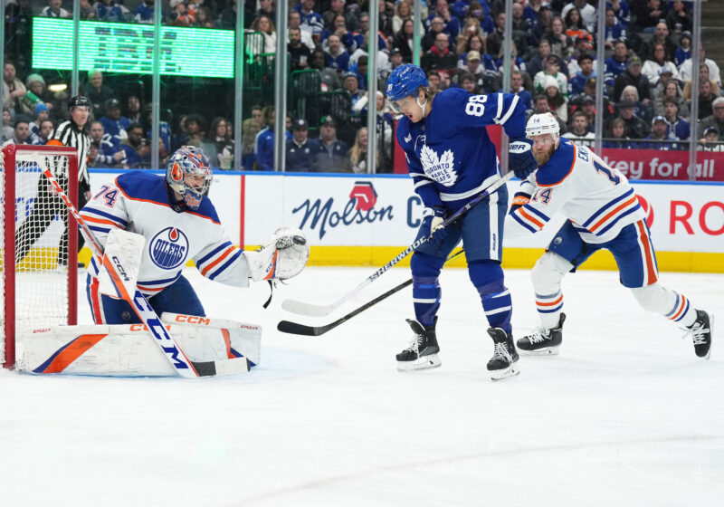 Edmonton Oilersin Stuart Skinner oli kuukauden tulokas NHL:ssä.