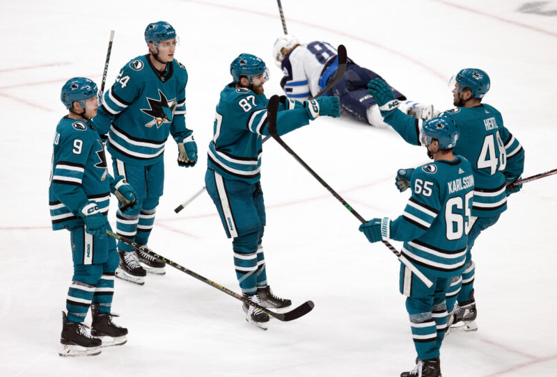 San Jose Sharks juhlii maalia.