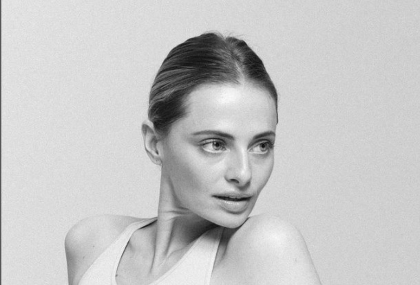 Näin upealta entisen kiekkoilija Jarkko Ruudun vaimo näytti Cannesissa - video!